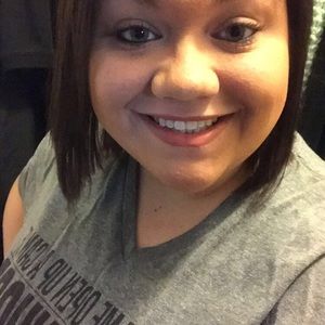 Meet your Posher, Ash